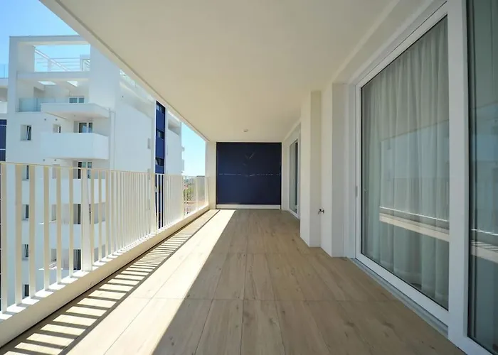 Blu Homes, Luxury Apartments